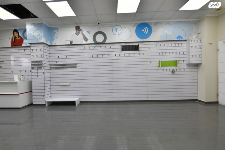 חנויות/ שטח מסחרי, יהוד מונוסון