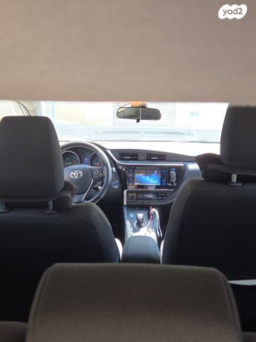 טויוטה אוריס