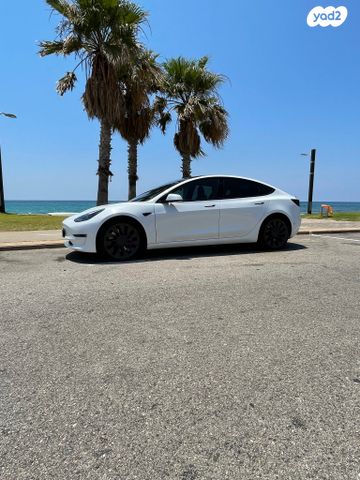 מודעת רכב טסלה מודל 3