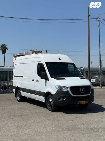 מודעת רכב מרצדס-בנץ ספרינטר