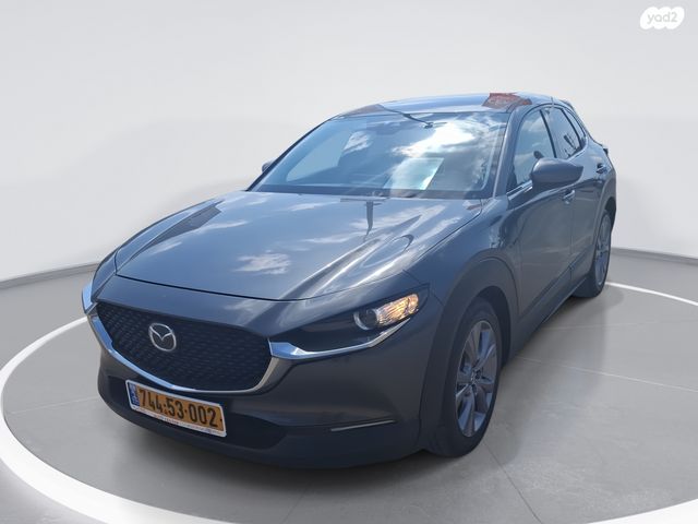 מודעת רכב מאזדה CX-30