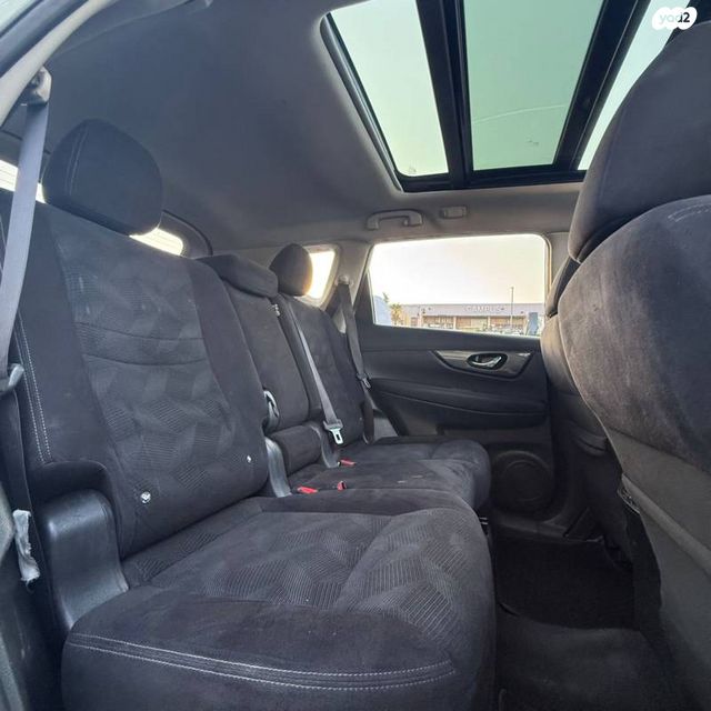 ניסאן אקס טרייל