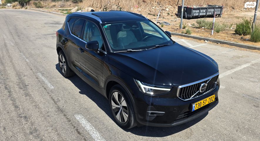 וולוו XC40