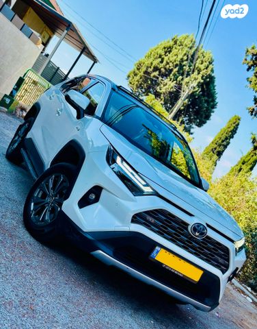 טויוטה RAV4