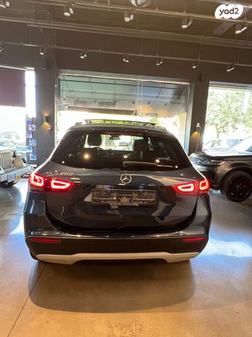 מרצדס-בנץ GLA