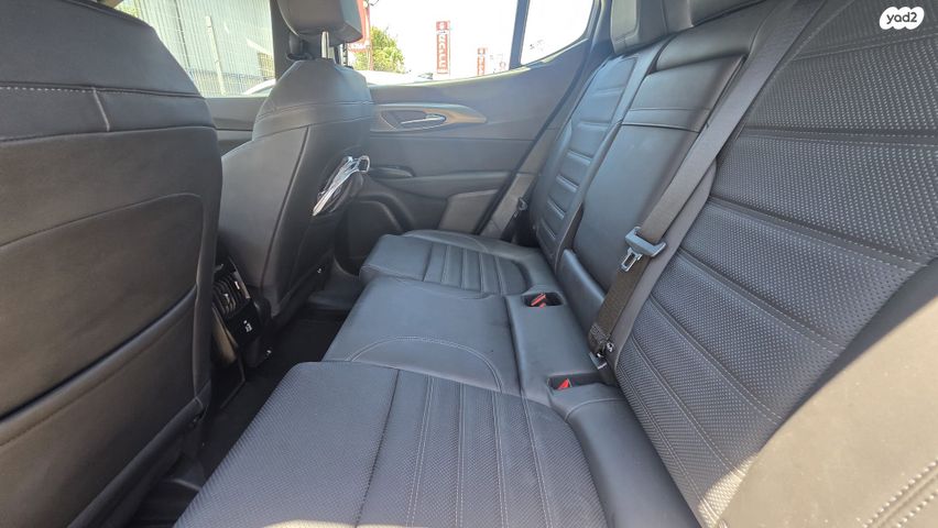 אלפא רומיאו טונלה