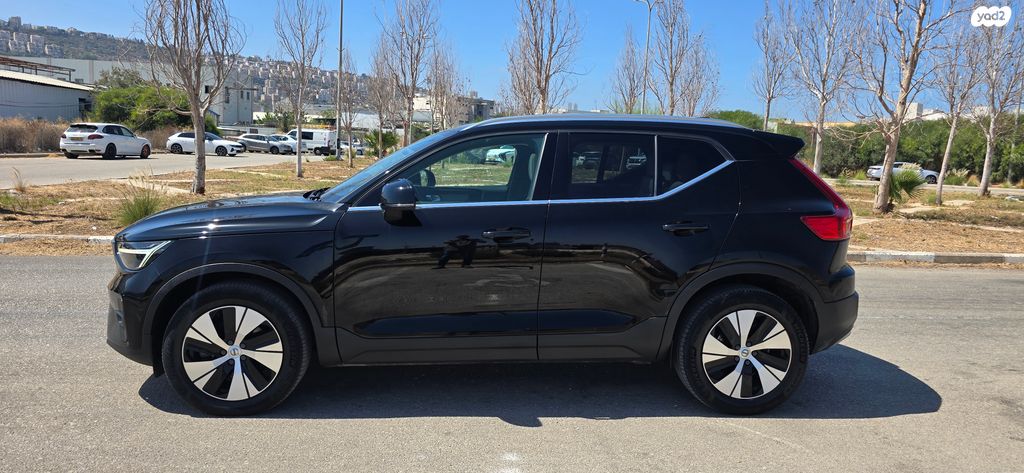 וולוו XC40