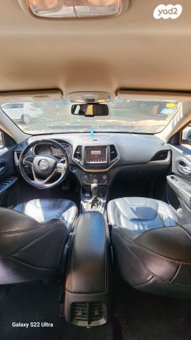 ג'יפ צ'ירוקי