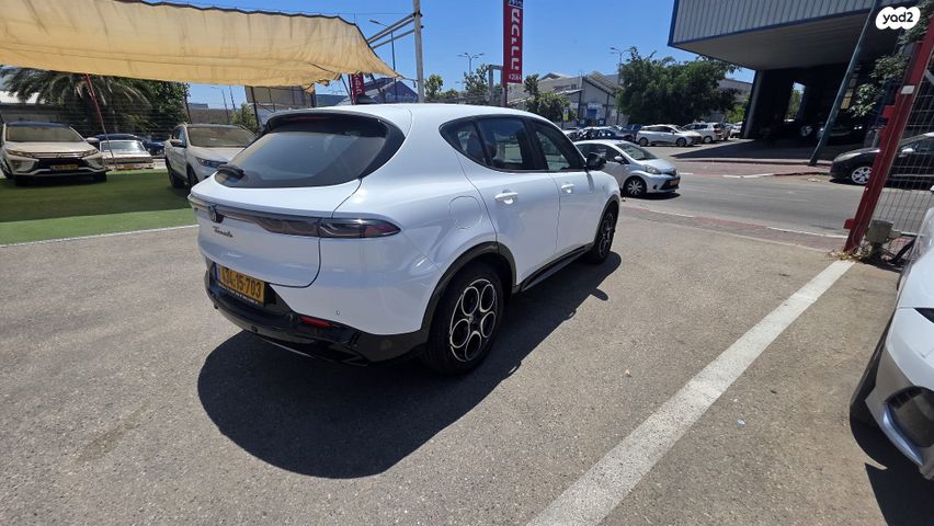 אלפא רומיאו טונלה