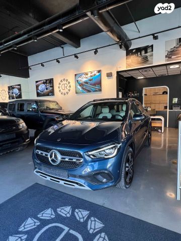 מרצדס-בנץ GLA