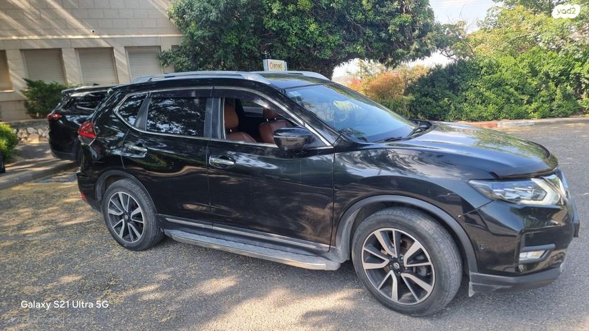 ניסאן אקס טרייל