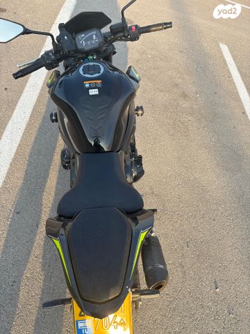 קאוואסאקי Z900