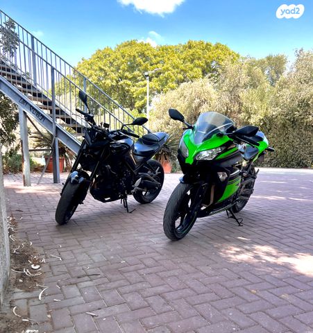 קאוואסאקי נינג'ה 300