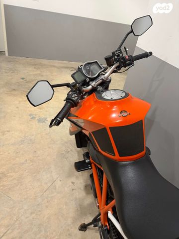 KTM Naked Super Duke 1290
