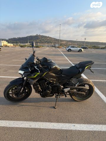 מודעת רכב קאוואסאקי Z900