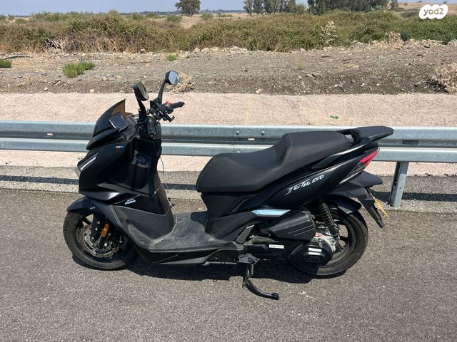 מודעת רכב סאן יאנג Jet 14 EVO