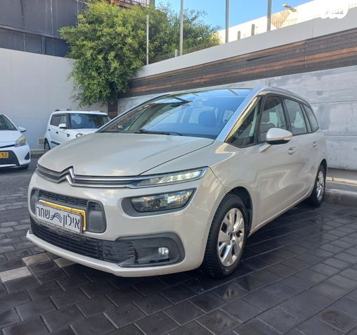 מודעת רכב סיטרואן C4 פיקאסו