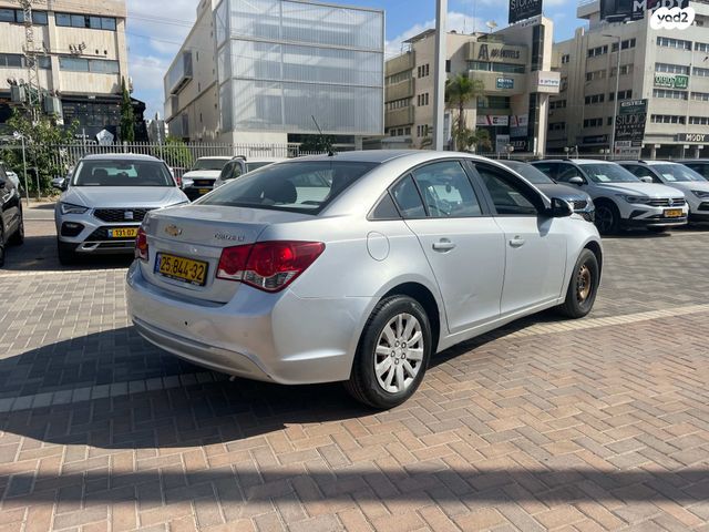 שברולט קרוז