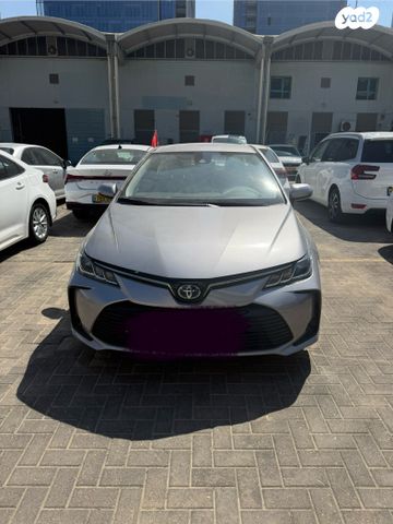 מודעת רכב טויוטה קורולה