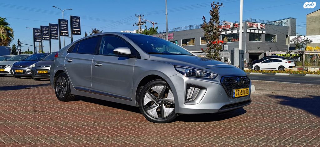 מודעת רכב יונדאי איוניק