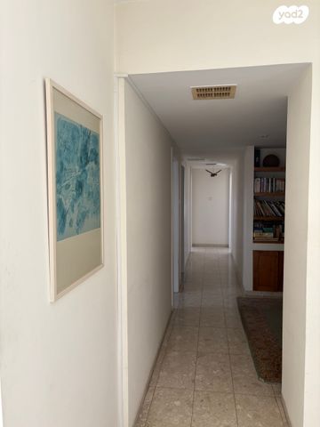 גג/ פנטהאוז, יוסף קרוננברג 11, רחובות החדשה, רחובות