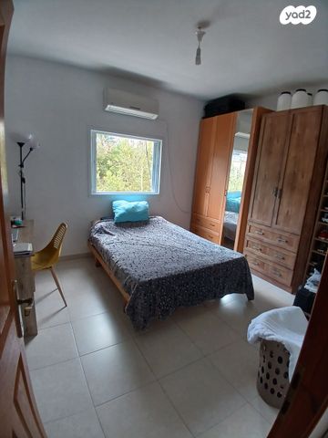 דירה, הרב אברהם יצחק הכהן קוק 55, הר שלום, בני ברק