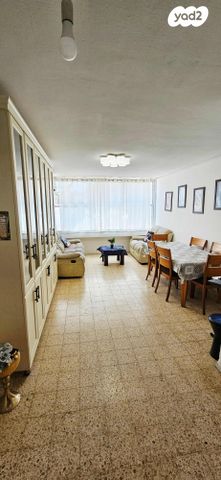 ז'בוטינסקי 350