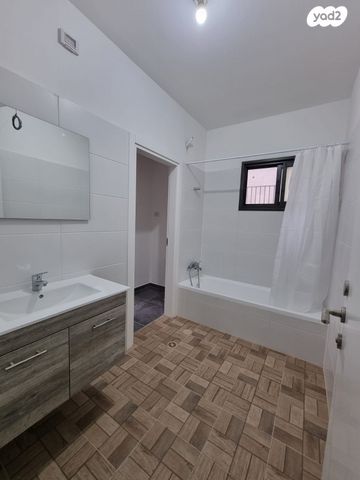 דירה, לוי אשכול 6, מורשת, מודיעין מכבים רעות