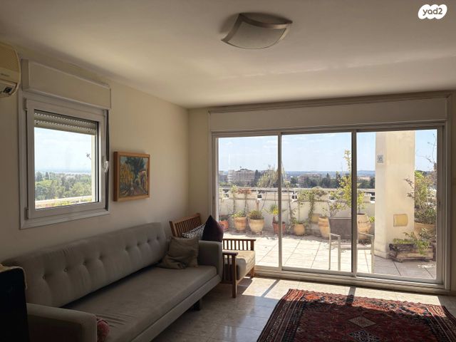 גג/ פנטהאוז, יוסף קרוננברג 11, רחובות החדשה, רחובות