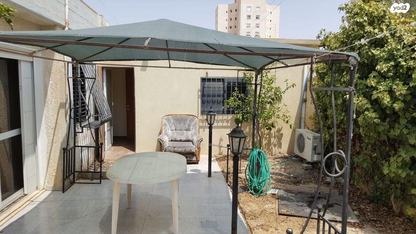 בית פרטי/ קוטג', הקנאים 5, לבאות, ערד