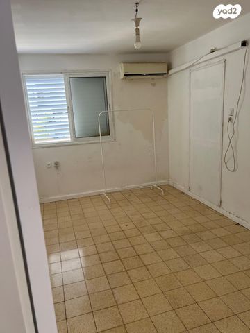 דירה, יוסף אהרונוביץ' 29, נווה רמז, חולון