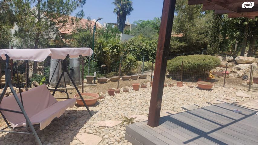 בית פרטי/ קוטג', לשם 42, נעלה, נעלה