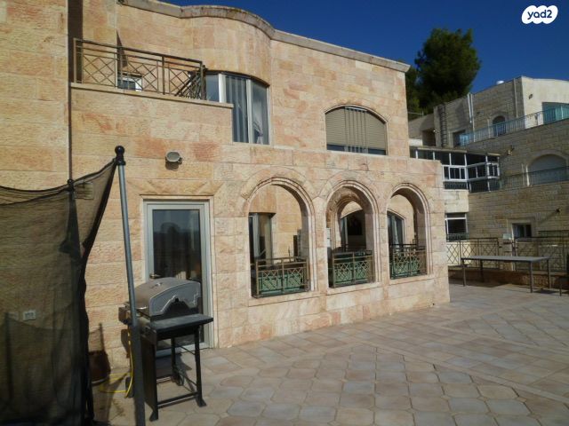 גדעון האוזנר 27