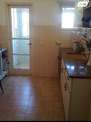 דירה, אברהם לינקולן 10, טלביה, קוממיות, ירושלים