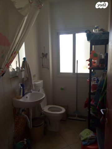 דירה, אלחריזי 22, נחלת עדה, הרצליה