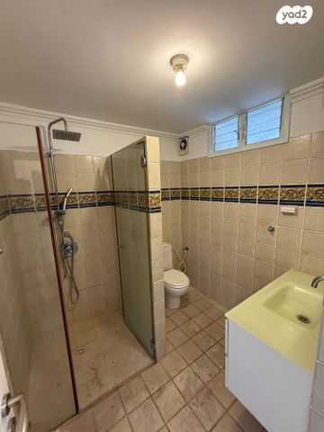 גג/ פנטהאוז, נאות אפקה ב', תל אביב יפו