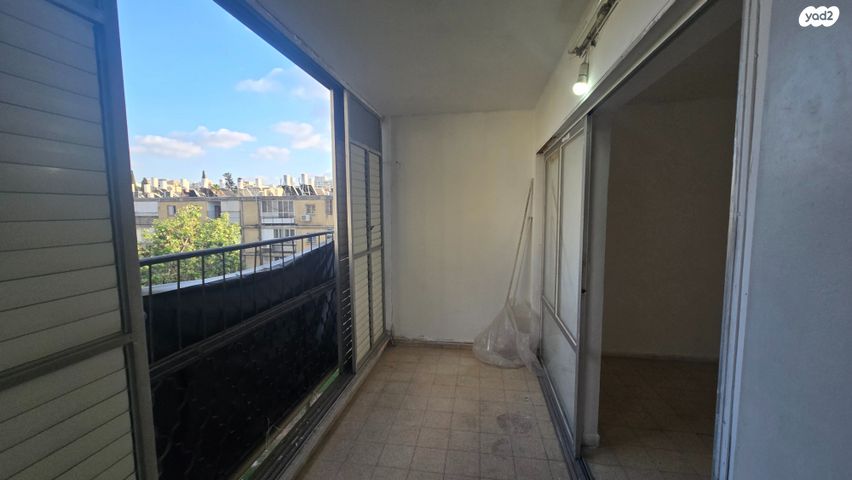 דירה, בית וקאנטרי, גיורא יוספטל, גבעת שמואל