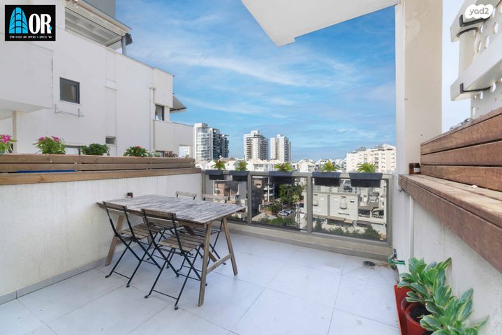 דירה, האיריס, קרית ראשון, ראשון לציון