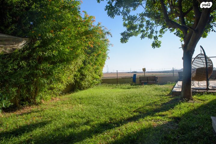 בית פרטי/ קוטג', כפר מנחם