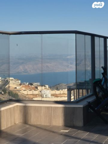 גג/ פנטהאוז, אליהו פרומצ'נקו, דרום, צפת