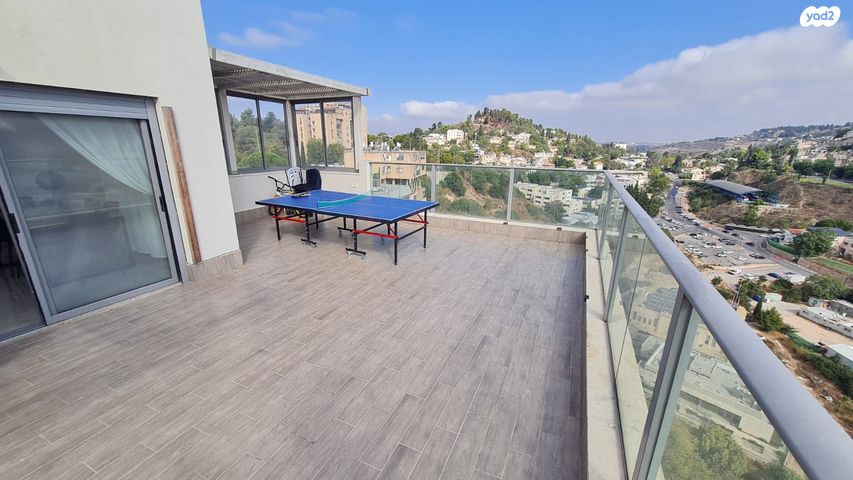 גג/ פנטהאוז, אליהו פרומצ'נקו, דרום, צפת