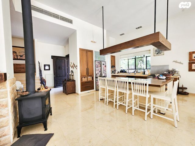 בית פרטי/ קוטג', כפר ורדים