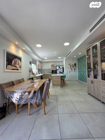 דירת גן, אופקים