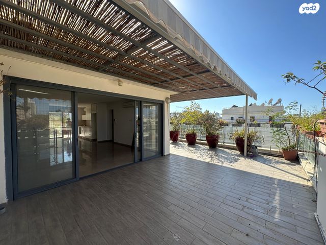 גג/ פנטהאוז, אלכסנדר ינאי 22, הצפון הישן - צפון, תל אביב יפו