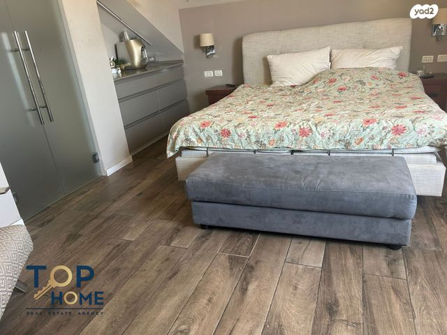 דו משפחתי, מסריק, פרדס הגדוד, נתניה