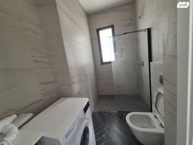 דו משפחתי, גני אילן, קרית אונו