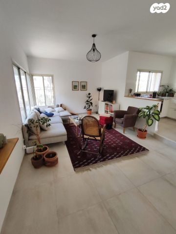 דירה, ארתור הנטקה, אחוזה, חיפה