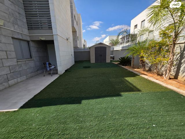 דירת גן, אופקים