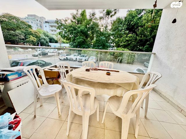 דירה, עקיבא, נווה דוד רמז, רעננה