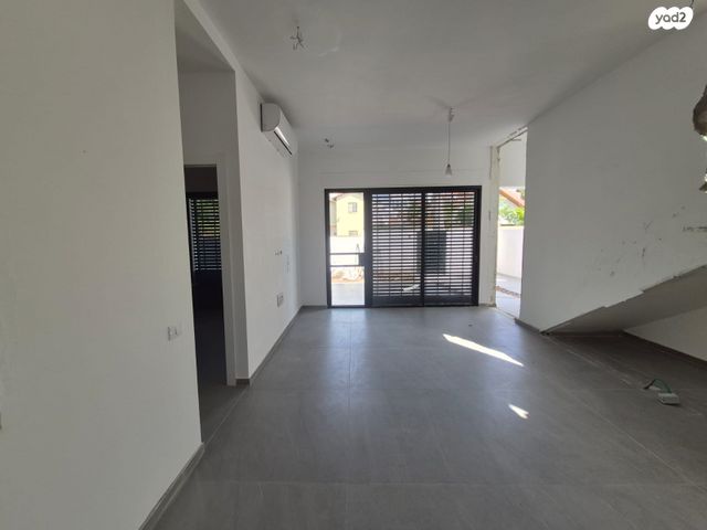 דו משפחתי, גני אילן, קרית אונו